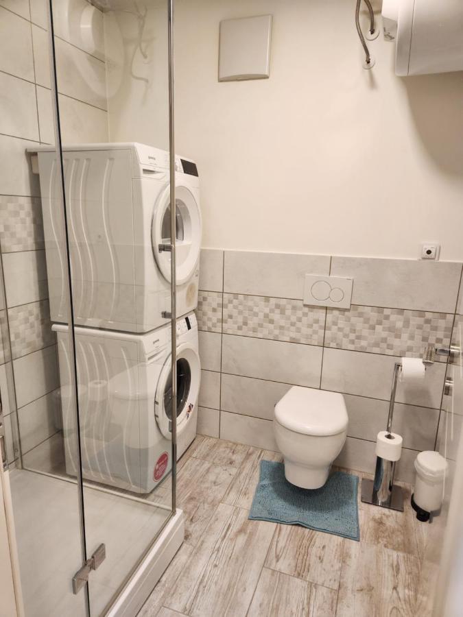 Studio Apartma V8 Maribor Ngoại thất bức ảnh